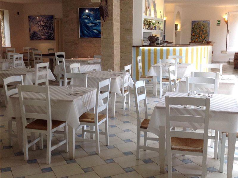 Papillo Resort Borgo Antico San Pantaleo Bagian luar foto