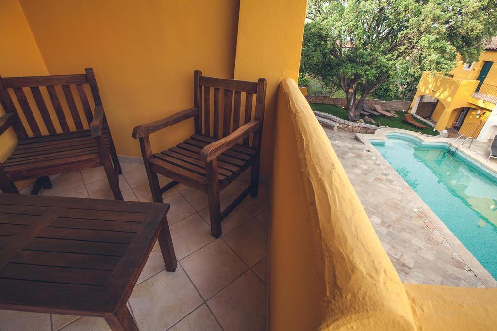 Papillo Resort Borgo Antico San Pantaleo Bagian luar foto